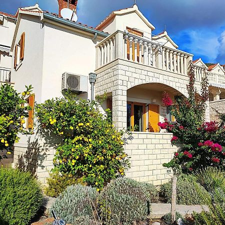 Apartments Benika 波尔 外观 照片