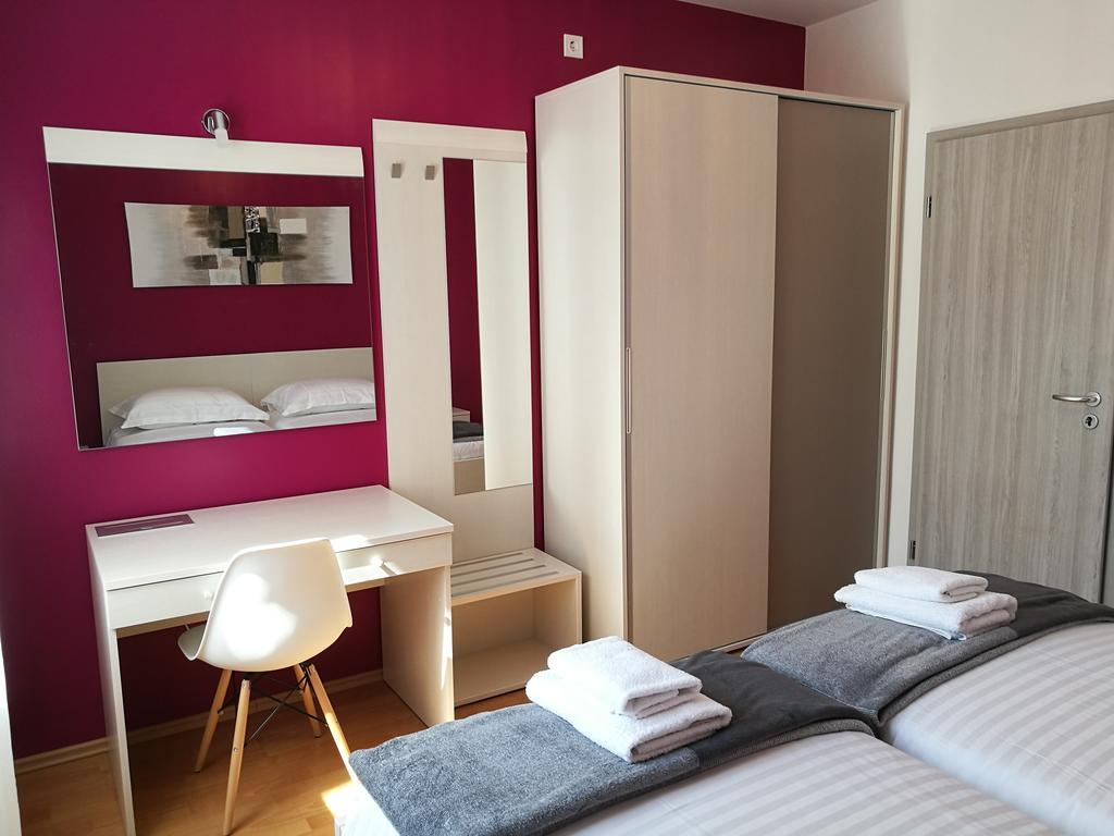 Apartments Benika 波尔 外观 照片